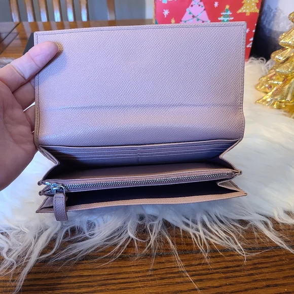 BVLGARI Dusty Rose Pink Leather Authentic Logo Long Bifold Wallet